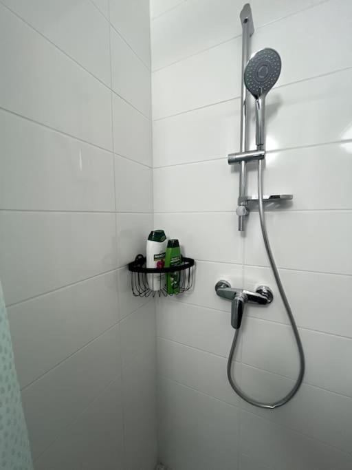 Hana Home Mantes-La-Jolie 6 Personnes Parking Public Gratuit Business&Family Zewnętrze zdjęcie